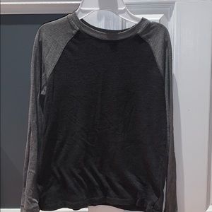 boys long sleeve t-shirt.